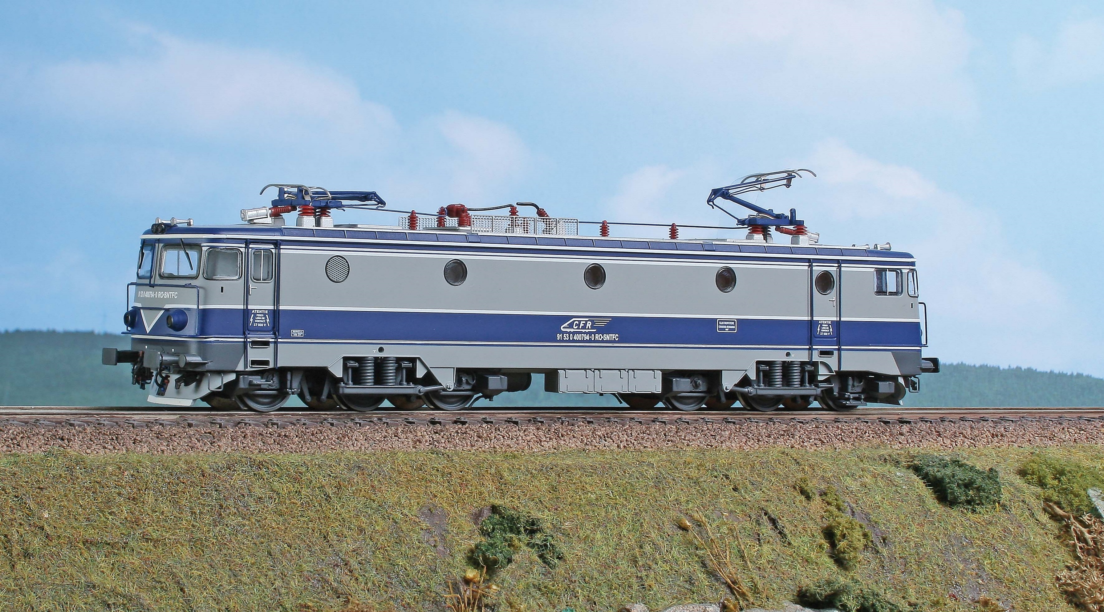 Locomotiva AF10031